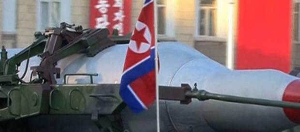 Historiador recomenda as conversações diretas dos EUA com a Coreia do Norte para garantir a paz. Historiador recomenda as conversações diretas dos EUA com a Coreia do Norte para garantir a paz.