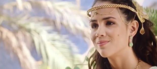 Princesa Kassaia ganha o público com sua doçura (Foto: Reprodução/Record TV) Princesa Kassaia ganha o público com sua doçura (Foto: Reprodução/Record TV)