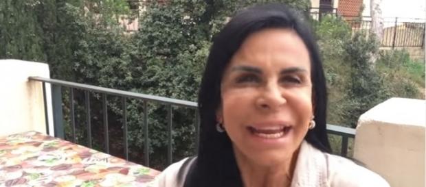 Gretchen fez todo mundo acreditar em sua brincadeira de 1º de abril (Foto: Reprodução/Youtube) Gretchen fez todo mundo acreditar em sua brincadeira de 1º de abril (Foto: Reprodução/Youtube)