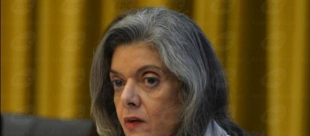 Presidente do STF, Cármen Lúcia, explicou sobre benefício concedido à Adriana Ancelmo Presidente do STF, Cármen Lúcia, explicou sobre benefício concedido à Adriana Ancelmo