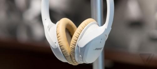These new Bose headphones could be the most comfortable you'll ... - theverge.com