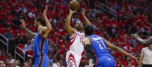 Rockets surge past Thunder in 4th quarter to take 2-0 series lead ... - houstonchronicle.com