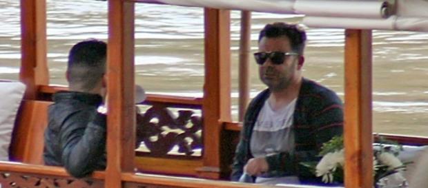 Jorge Javier Vázquez con su novio Paco en un barco - La vida de ... - bekia.es Jorge Javier Vázquez con su novio Paco en un barco - La vida de ... - bekia.es