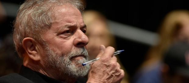 Lula lidera pesquisa do Ibope para 2018 | Foto-Douglas Lula lidera pesquisa do Ibope para 2018 | Foto-Douglas