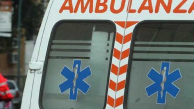 Calabria, incidente sulla strada statale 106: due feriti.