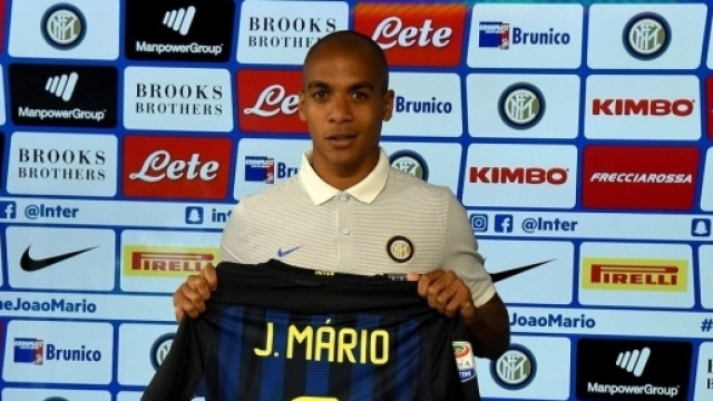 Joao Mario il giorno della presentazione all'Inter - FOTO: account ufficiale Twitter Joao Mario