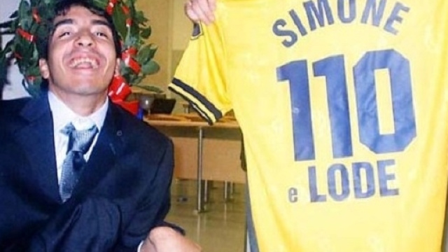 Simone Soria, ingegnere informatico, dedica la sua vita a realizzare protesi per i disabili.