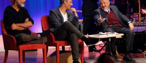 Maurizio Costanzo Show: Raz Degan contro Lemme: "Non dire stupidate"