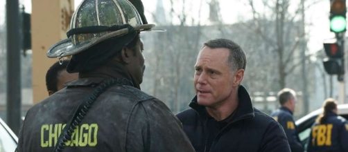 Voight and Boden return to 'One Chicago' shows this week [Image via Blasting News Library]