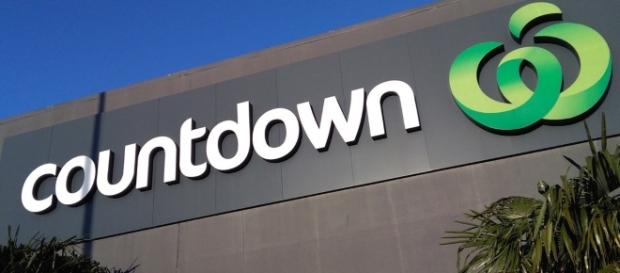 Countdown, una delle più grandi catene di supermercati della Nuova Zelanda ha introdotto una nuova politica volta ad aiutare il personale transgender Countdown, una delle più grandi catene di supermercati della Nuova Zelanda ha introdotto una nuova politica volta ad aiutare il personale transgender