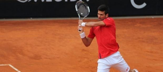 Novak Djokovic plays a backhand. Photo by Marianne Bevis -- CC BY-ND 2.0 Novak Djokovic plays a backhand. Photo by Marianne Bevis -- CC BY-ND 2.0