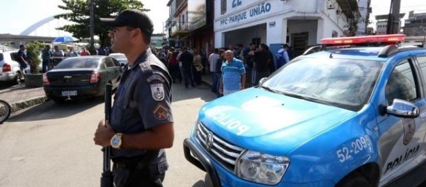 Pastor é alvo da Lei Seca no Rio de Janeiro Pastor é alvo da Lei Seca no Rio de Janeiro
