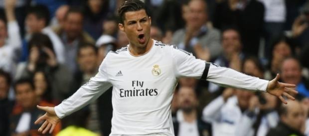 Real Madrid : CR7 drague un adversaire ! Real Madrid : CR7 drague un adversaire !