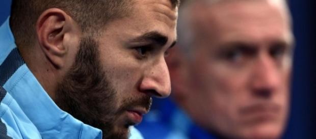 Real Madrid : Zidane s'oppose à Deschamps sur le cas Benzema ! Real Madrid : Zidane s'oppose à Deschamps sur le cas Benzema !