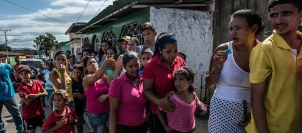Venezuela firmó pacto Internacional de derechos civiles. Fotografía: Fila para conseguir comida en Cumana, Venezuela. Cortesía ONU. Venezuela firmó pacto Internacional de derechos civiles. Fotografía: Fila para conseguir comida en Cumana, Venezuela. Cortesía ONU.