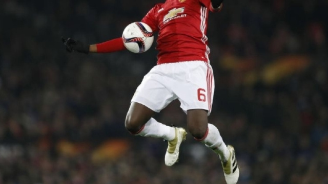 Paul Pogba dans un de ses prodigieux moments, réalise un geste acrobatique d'une grande classe !