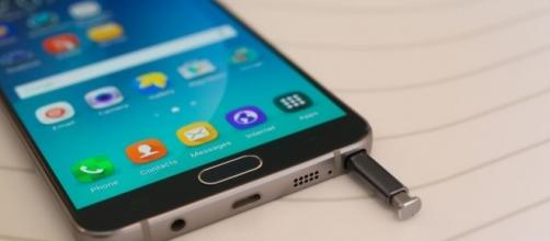 Samsung Galaxy Note 5 Active rumored for November - CNET - cnet.com