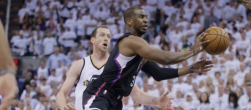 Chris Paul Leads Clippers Back To Beat Jazz In Game 3 - fanragsports.com