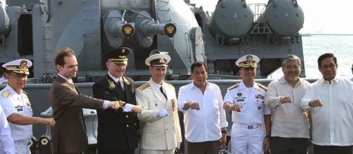 Duterte on board the Russian warship.http://news.abs-cbn.com/news/04/21/17/duterte-the-russians-are-with-me