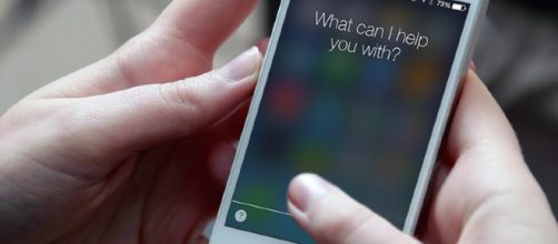 Siri potrà accedere ai messaggi in arrivo su Whatasapp e leggerveli velocemente