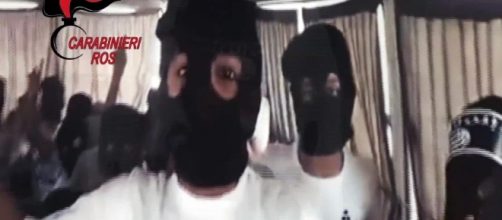 Terrorismo, la rete jihadista scoperta in Italia - Foto e video ... - panorama.it