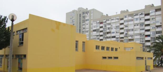 Agente da PSP agredido no interior da esquadra de Alfornelos na Amadora Agente da PSP agredido no interior da esquadra de Alfornelos na Amadora