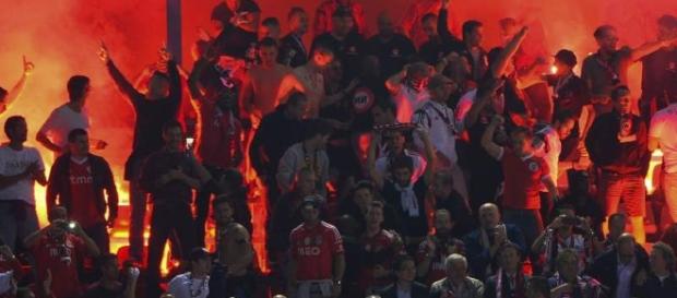 Autor do crime pode ser torcedor do Benfica Autor do crime pode ser torcedor do Benfica