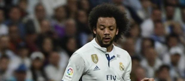 Marcelo, durante un momento del partido de ayer en el Santiago Bernabéu Marcelo, durante un momento del partido de ayer en el Santiago Bernabéu