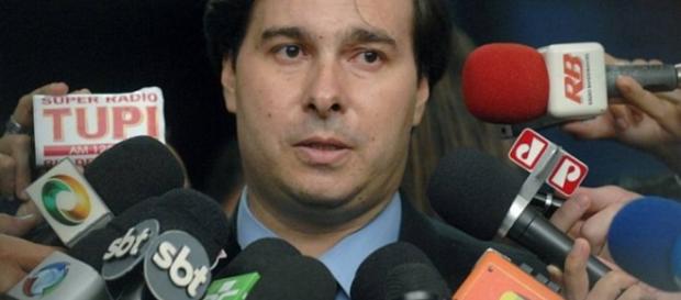 Presidente da Câmara criticou os sindicatos ao afirmar que 'não querem perder a boquinha' Presidente da Câmara criticou os sindicatos ao afirmar que 'não querem perder a boquinha'