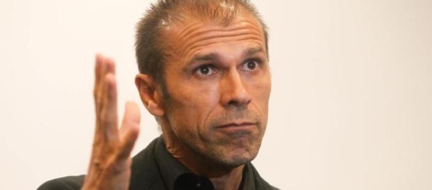 Milton Mendes não tinha sido derrotado até o momento no comando do Vasco Milton Mendes não tinha sido derrotado até o momento no comando do Vasco