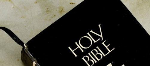 3 Phrases about the Bible that Should Make You Very Suspicious ... - biblestudytools.com