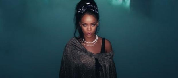 Fans chastised Rhianna on Instagram - Image - nymag.com Fans chastised Rhianna on Instagram - Image - nymag.com