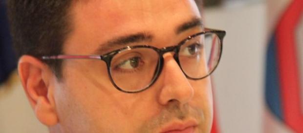 Napoleone Cera, Afa vicina l'approvazione Napoleone Cera, Afa vicina l'approvazione