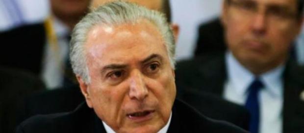 Reforma trabalhista proposta pelo governo de Michel Temer pode, entre outras coisas, acabar com os feriados emendados Reforma trabalhista proposta pelo governo de Michel Temer pode, entre outras coisas, acabar com os feriados emendados