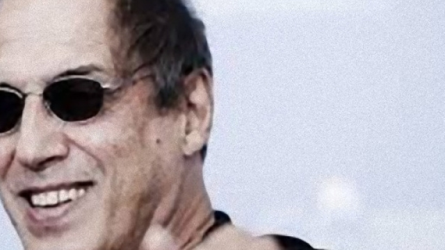 Un grande regalo per Adriano Celentano