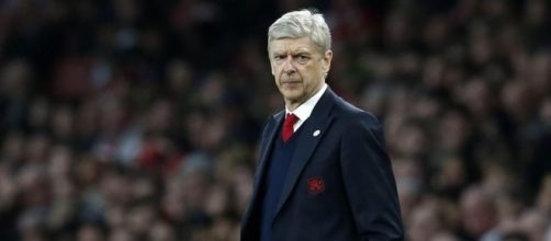 Arsene Wenger is told by Arsenal he must make his mind up over his ... - thesun.co.uk