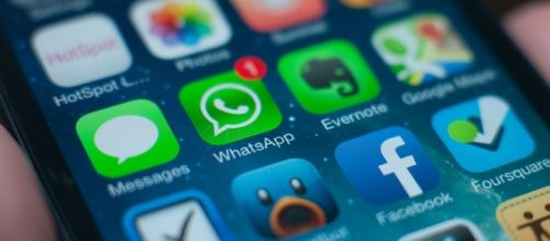 WhatsApp: nuovo virus-truffa 'aggiornamento', facciamo attenzione