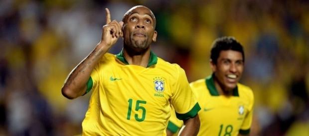 Maicon é um lateral experiente e com grande qualidade técnica Maicon é um lateral experiente e com grande qualidade técnica