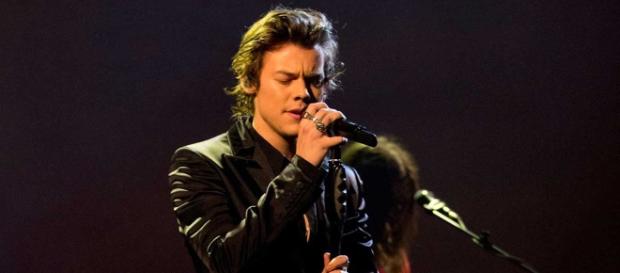No se puede negar que "Sing of the Times" es una propuesta arriesgada para un cantante de Pop No se puede negar que "Sing of the Times" es una propuesta arriesgada para un cantante de Pop
