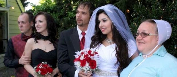 RETURN TO AMISH Carmela and Jeremiah Raber wedding photos ... - starcasm.net RETURN TO AMISH Carmela and Jeremiah Raber wedding photos ... - starcasm.net