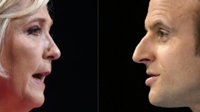 Macron accepte le débat d'entre deux tours avec Le Pen