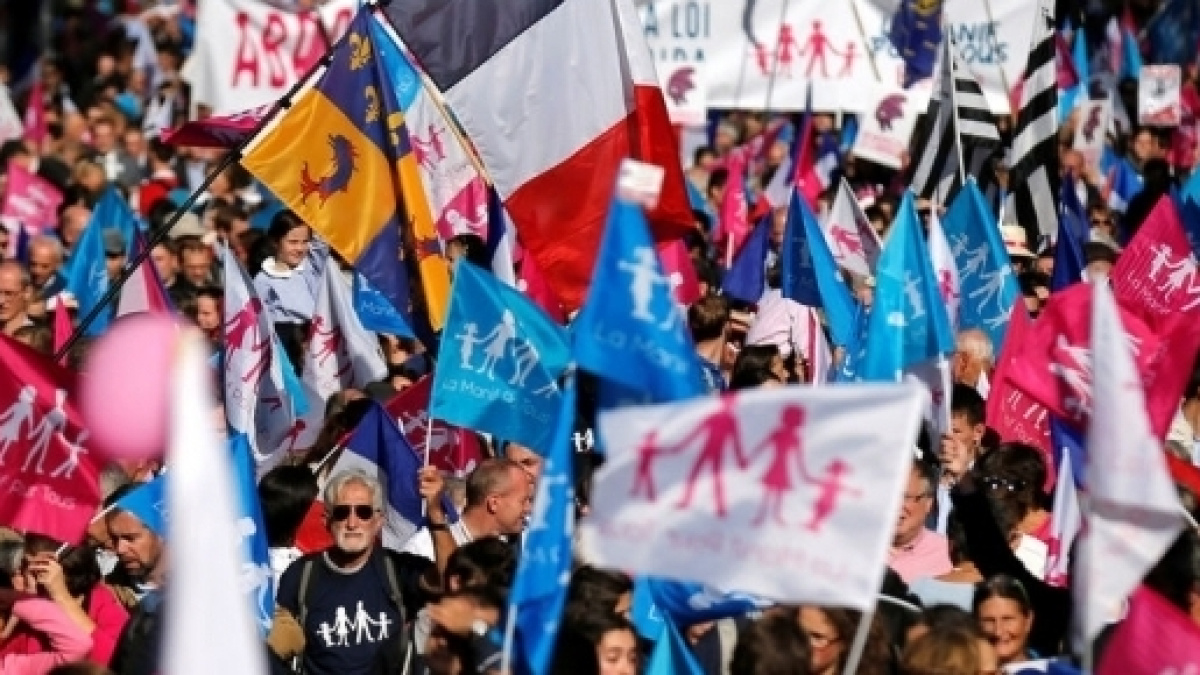 La Manif pour tous s'oppose à Macron