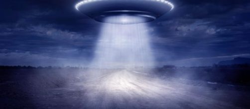 Cops admit sending officers to investigate UFOs after reports of ... - thesun.co.uk