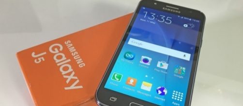 Samsung Galaxy J5 2017 in a nutshell: Specs, UK Price & Release Info - recombu.com