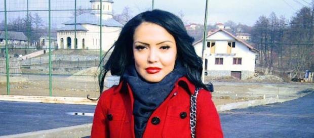 Andreea Mantea, suspectă de cancer ovarian Andreea Mantea, suspectă de cancer ovarian