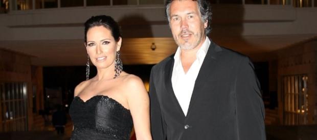 Fernanda Serrano deixou de usar aliança - Famosos Fernanda Serrano deixou de usar aliança - Famosos