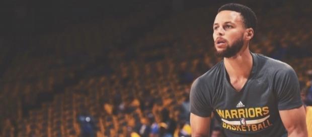 Stephen Curry in shooting motion. Photo by Golden State Warriors Facebook Stephen Curry in shooting motion. Photo by Golden State Warriors Facebook