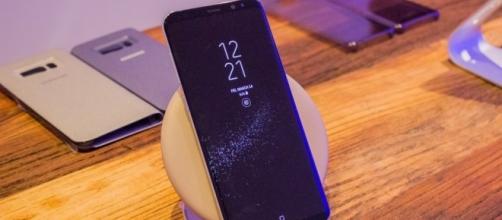 Following Red Tint, Widespread Galaxy S8 Wireless Charging Issues ... - wccftech.com