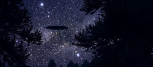 UFO Above Cincinnati Spotted, Followed By Military Helicopters ... - inquisitr.com