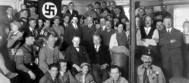 Hitler era judeu? A suástica era um símbolo do mal? Confira essas e outras mentiras sobre o nazismo Hitler era judeu? A suástica era um símbolo do mal? Confira essas e outras mentiras sobre o nazismo